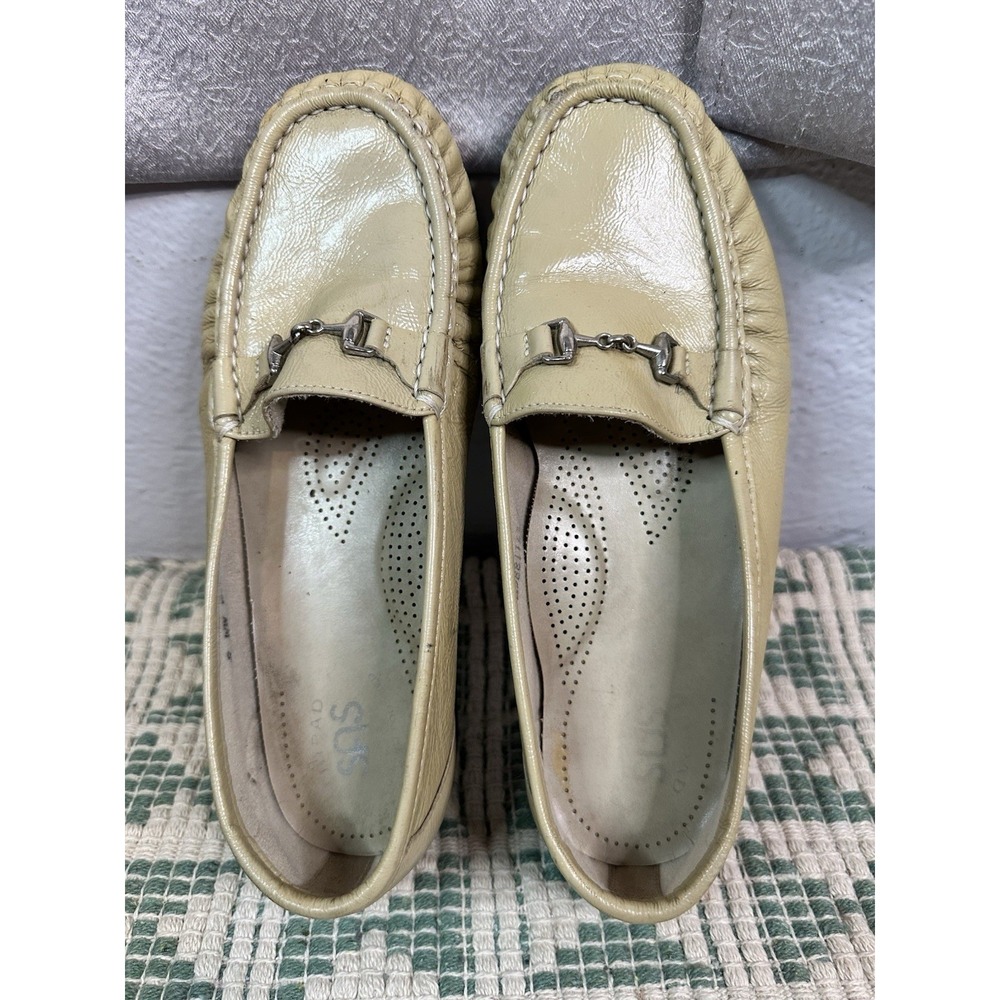 SAS Women's yellow Loafers Sz 8WW